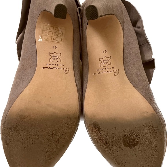 Bourne Nordstrom ‘Elle’ ankle boot with accent bow.  Color Smoke; EU 41; US 10.5 - Picture 8 of 16